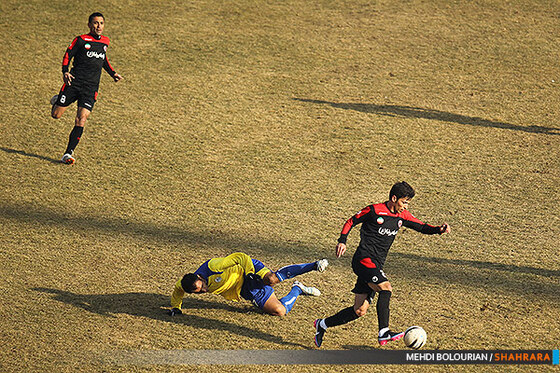 دیدار تیم های ابومسلم و نفت مسجد سلیمان