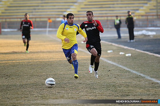 دیدار تیم های ابومسلم و نفت مسجد سلیمان