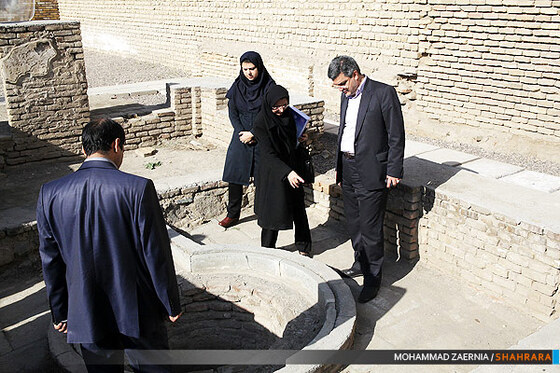 بازدید شهردار مشهد از خانه ملک 