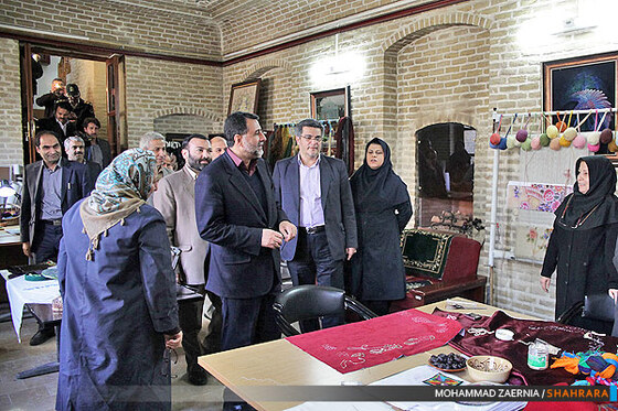 بازدید شهردار مشهد از خانه ملک 