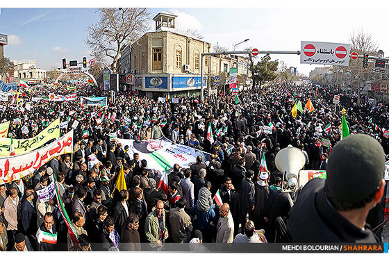 راهپیمایی 22 بهمن در مشهد