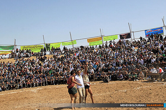 مسابقات کشتی چوخه گرماب