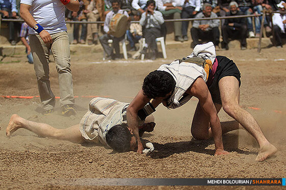 مسابقات کشتی چوخه گرماب