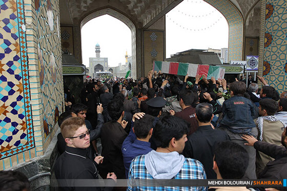 تشییع شهدای گمنام