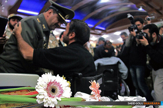 بازدید نیروهای مسلح از آسایشگاه جانبازان امام خمینی(ره)