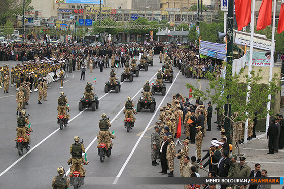 رژه روز ارتش