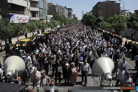 راهپیمایی مردم مشهد در محکومیت حتک حرمت صحابه پیامبر
