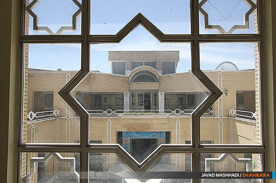 نگین منطقه 11