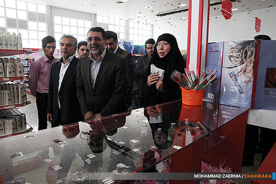 افتتاح همزمان دو بازار میوه و تره بار