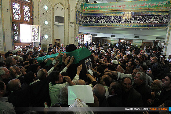 تشییع پیکر آیت الله زنجانی