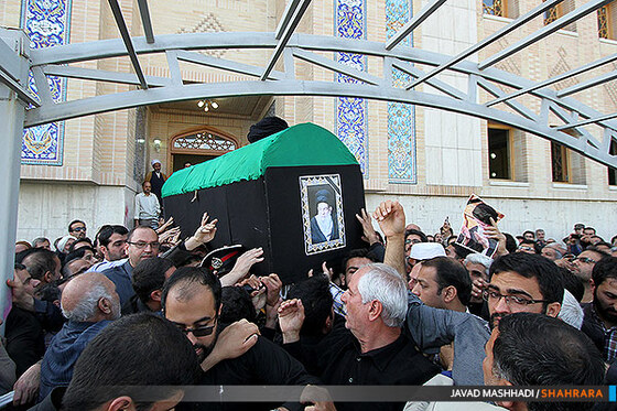 تشییع پیکر آیت الله زنجانی
