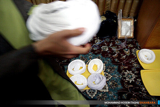 مراسم عمامه گذاری طلاب دانشگاه علوم اسلامی رضوی 