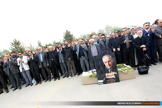 پیکر استاد قهرمان