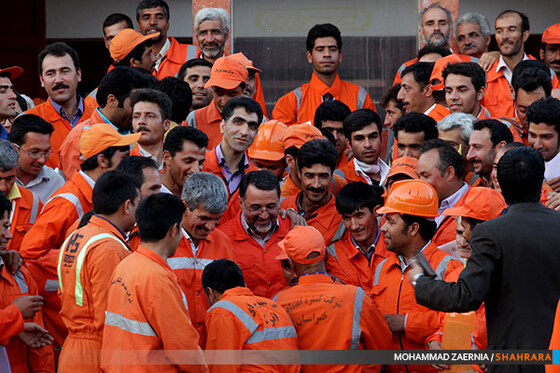 دیدار شهردار با خادمان پاکیزگی شهر