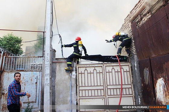 آتش سوزی گسترده کاروانسرای شاهرودی ها