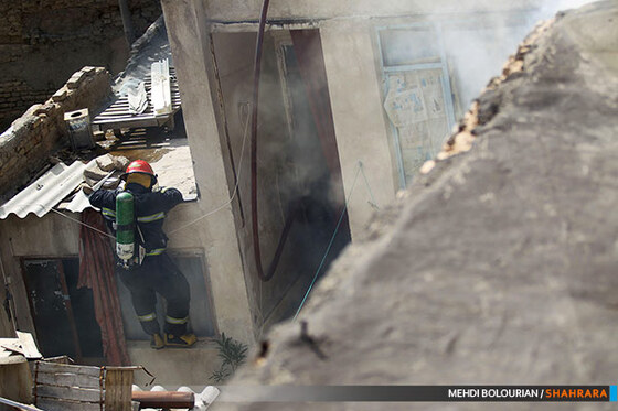 آتش سوزی گسترده کاروانسرای شاهرودی ها