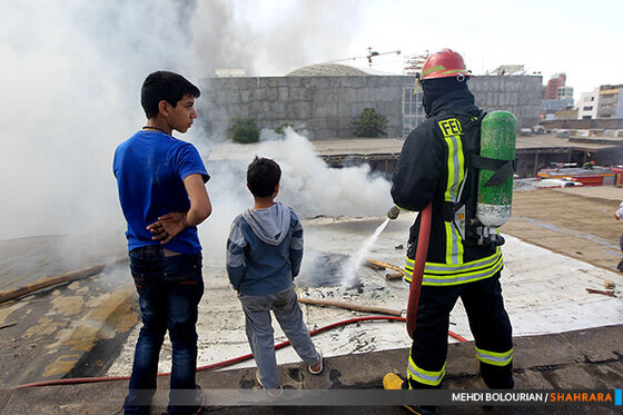 آتش سوزی گسترده کاروانسرای شاهرودی ها