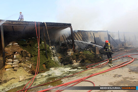 آتش سوزی گسترده کاروانسرای شاهرودی ها