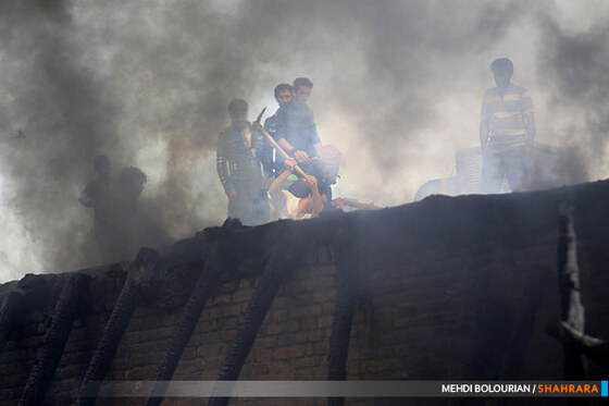 آتش سوزی گسترده کاروانسرای شاهرودی ها