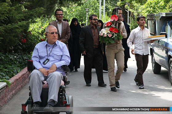 عیادت کارکنان روزنامه شهرآرا از جانبازان دفاع مقدس