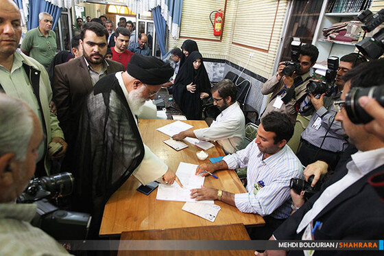 اخذ رأی ایت الله علم الهدی امام جمعه مشهد