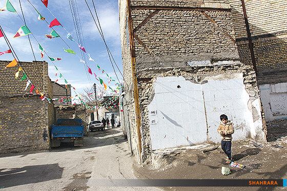 خواب عمیق آبادانی در قلعه وکیل آباد