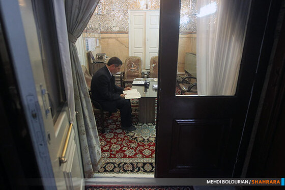 جزء خوانی قرآن در حرم رضوی