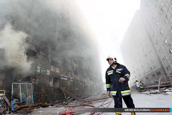 آتش سوزی در ساختمان در حال ساخت