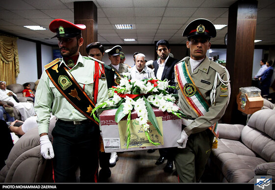استقبال از پیکر مطهر 6 شهید گمنام دفاع مقدس‎