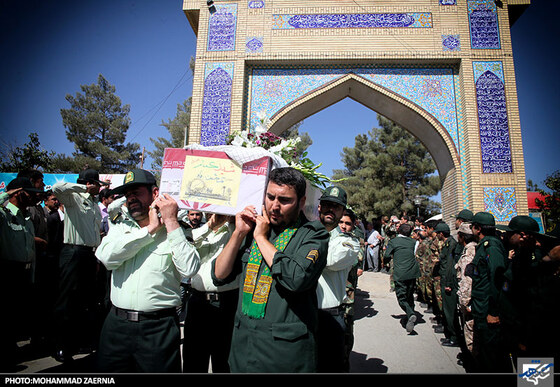 تشییع پیکر شهدای گمنام در طرقبه