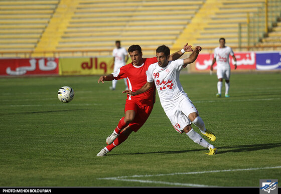 دیدار تیم های پدیده و نیروی زمینی