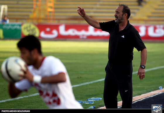 اکبر میثاقیان سرمربی تیم فوتبال پدیده