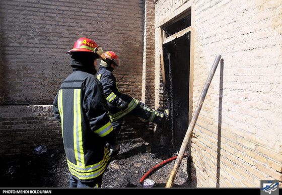 آتش سوزی در منزل قدیمی
