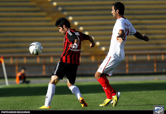 دیدار تیم های سیاه جامگان و پدیده