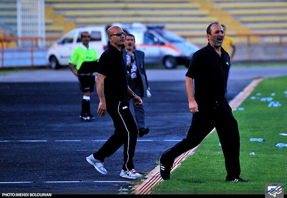 اکبر میثاقیان سرمربی تیم فوتبال پدیده