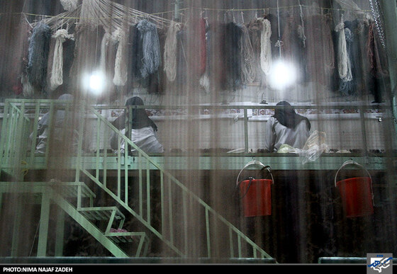 کارخانه فرش دستباف