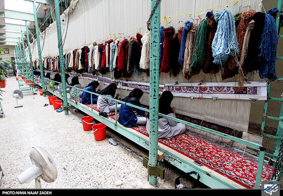 کارخانه فرش دستباف
