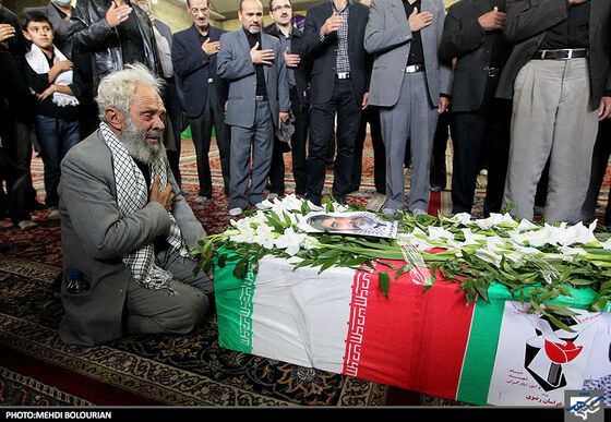 تشییع پیکر شهید عمادی