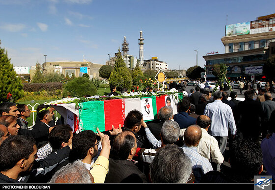 تشییع پیکر شهید عمادی