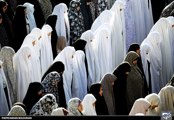 اقامه نماز عید سعید قربان در حرم رضوی