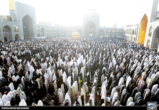 اقامه نماز عید سعید قربان در حرم رضوی