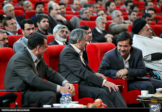 حضور سید احمد علوی قائم مقام تولیت آستان قدس رضوی در مراسم تودیع و معارفه شهردار مشهد