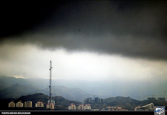 آسمان مشهد پس از بارش باران عصر امروز سه شنبه