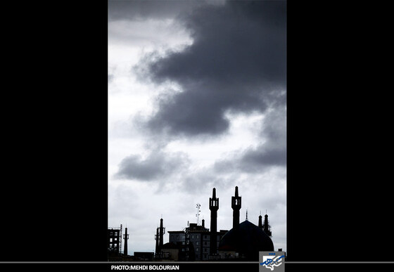 آسمان مشهد پس از بارش باران عصر امروز سه شنبه