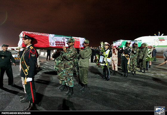 استقبال از پیکر شهدای سراوان در فرودگاه بین المللی شهید هاشمی نژاد