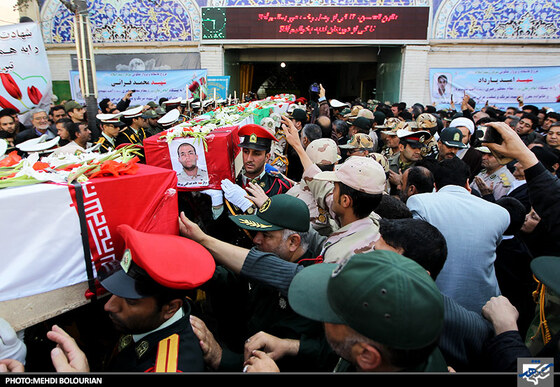 مراسم تشییع پیکر شهدای حادثه سراوان