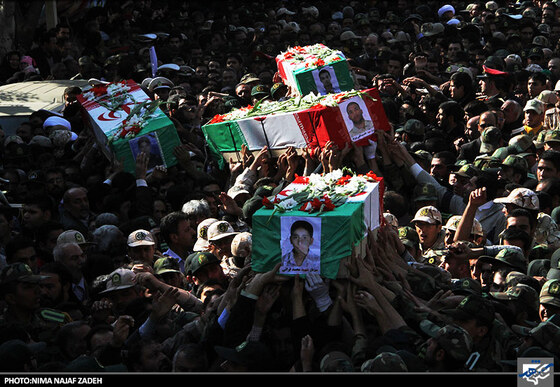 تشییع پیکر شهدای حادثه سراوان