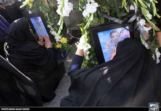 تشییع پیکر شهدای حادثه سراوان