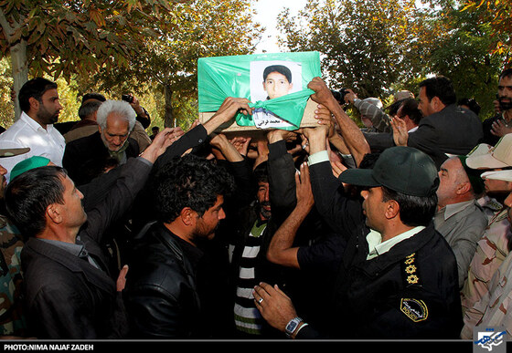 تشییع پیکر شهدای حادثه سراوان