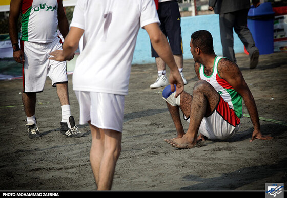 مسابقات والیبال ساحلی جانبازان و معلولین